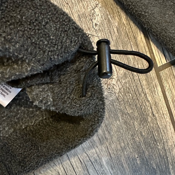 Columbia zip up fleece jacket, size medium - Picture 2 of 4